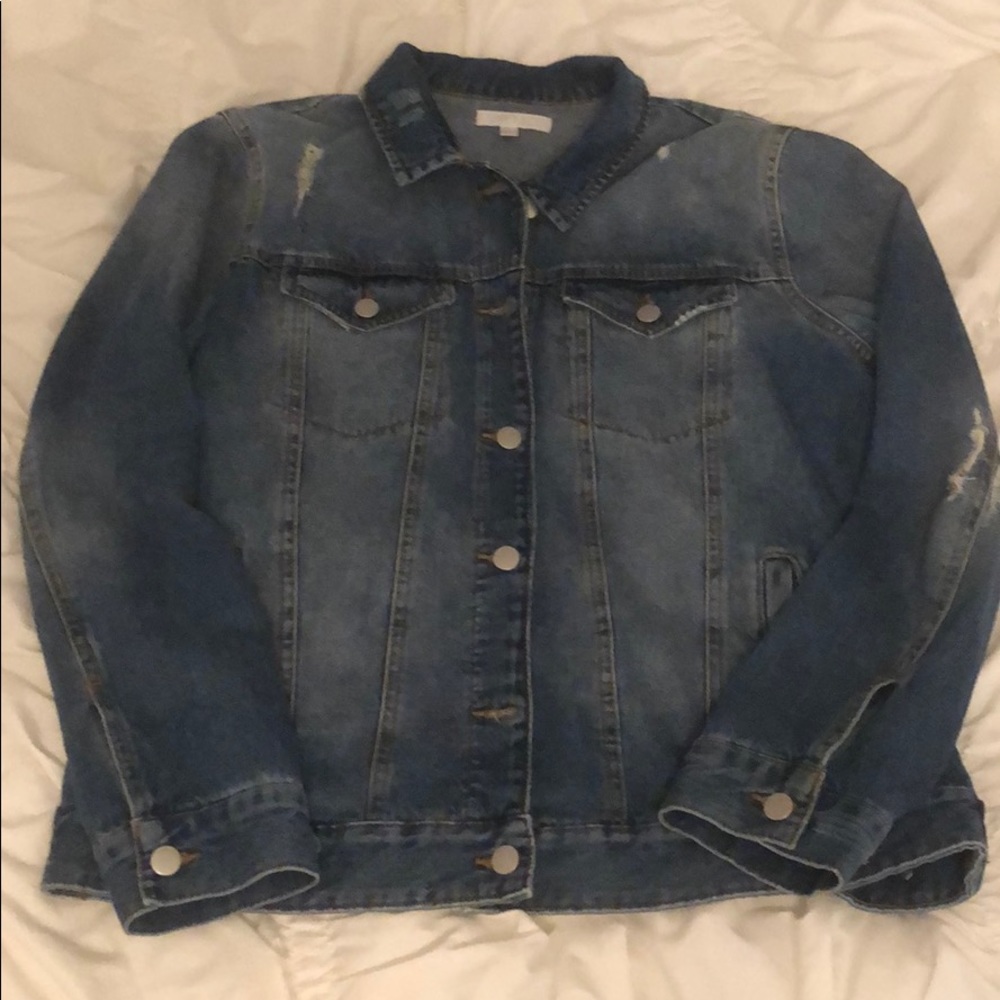 Medium wash oversized denim jacket